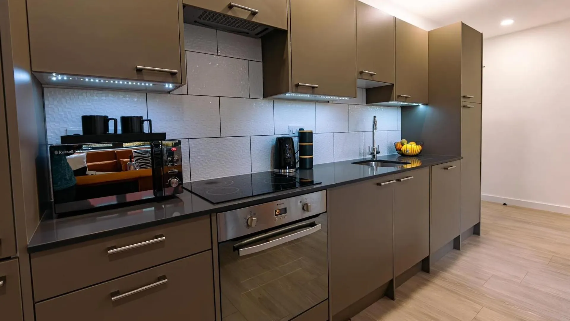 Modern City Centre Apartment Exeter
