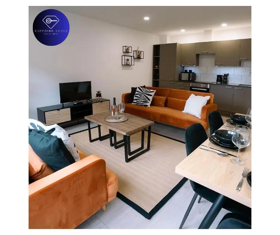 Modern City Centre Apartment Exeter